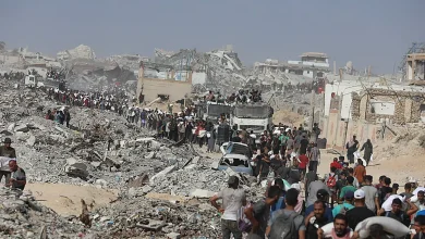 صورة ويتكوف ورئيس وزراء قطر يبحثان إنهاء حرب غزة