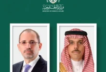 صورة وزير الخارجية يبحث المستجدات على الساحتين الإقليمية والدولية مع نظيره الأردني