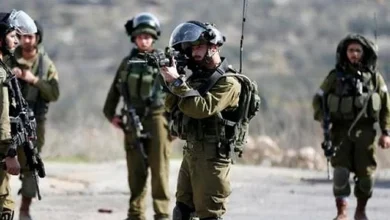 صورة الاحتلال الإسرائيلي يعتقل 3 فلسطينيين ويصيب آخرين في الضفة الغربية