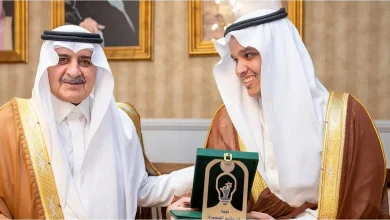 صورة أمير تبوك يكرّم الفائزين بمسابقة إمارة المنطقة للابتكار 2025