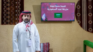 صورة مزرعة سعودية تبيع كامل معروضها في المزاد الدولي لمزارع إنتاج الصقور 2025