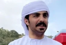 صورة طائرة تُقل جثمان سعود القحطاني على وشك الإقلاع لنقله إلى المملكة