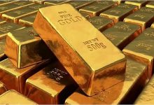 صورة الذهب يهبط من أعلى مستوى في أسبوعين وسط ارتفاع الدولار