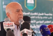 صورة “الحوثي” تعلن اغتيال رئيس الحكومة وعدد من الوزراء بالغارات الإسرائيلية على صنعاء