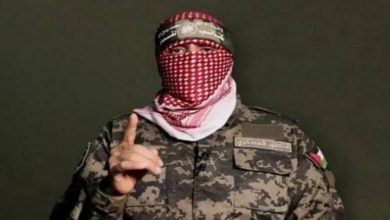 صورة صوت يدوّي منذ عقدين.. من هو أبو عبيدة الناطق باسم «القسام»؟