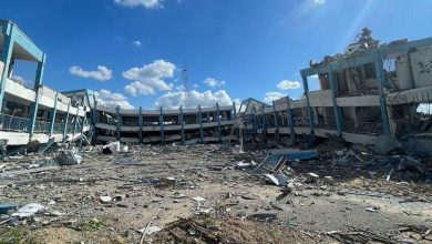 صورة هيومن رايتس ووتش: إسرائيل قصــفت أكثر من 500 مدرسة تؤوي نازحين في غزة