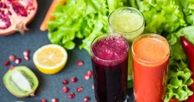 صورة مشروبات طبيعية غنية بالكولاجين ضرورية لجسمك لمقاومة علامات الشيخوخة