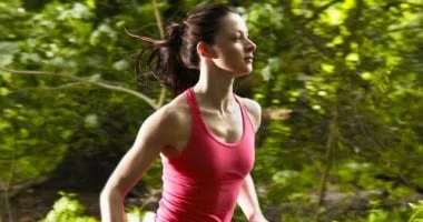 صورة خمس تمارين رياضية فعالة لخفض الكوليسترول بشكل طبيعي