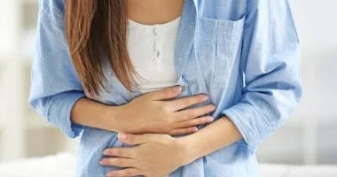 صورة أطعمة يسبب جمعها معاً عسر الهضم والحساسية.. منها الموز والحليب