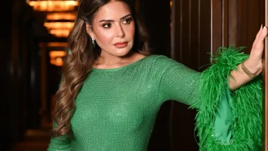 صورة بعد غياب.. صابرين تعود بثلاثة وجوه سينمائية دفعة واحدة
