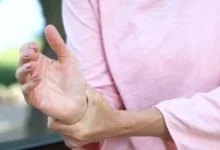 صورة 4 طرق للحد من مضاعفات التهاب المفاصل الصدفي المناعي