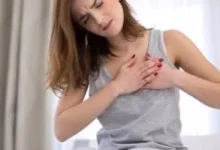 صورة كيف تختلف أعراض النوبة القلبية لدى النساء مقارنة بالرجال.. نصائح للحفاظ على صحة قلبك
