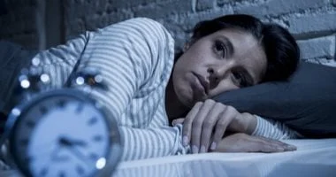 صورة دراسة: قلة النوم مع ارتفاع ضغط الدم والسكر تهدد بالإصابة بهذه الحالة الخطيرة