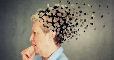 صورة هل تعاني من التشوش وضبابية الدماغ بعد تناول الطعام؟ تعرف على الأسباب