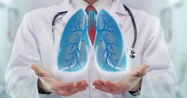 صورة كيفية التفرقة بين الانتفاخ الرئوي ومرض الانسداد الرئوي المزمن: الأعراض وطرق العلاج