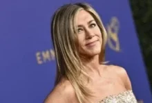 صورة جينيفر أنيستون تجسد دورين في مسلسل مقتبس من مذكرات I’m Glad My Mom Died