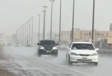 صورة هطول أمطار على مناطق متفرقة في الدولة
