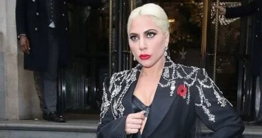 صورة ليدى جاجا تحيي حفل جوائز MTV لعام 2025