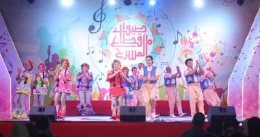 صورة عروض القومية للفنون الشعبية تبهر جمهور صيف قطاع المسرح