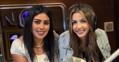 صورة جنات ضيفة برنامج “لمن يهمه الفن” على نغم إف إم: لم أكن أبداً بنت مدللة