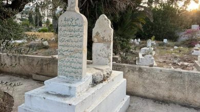 صورة بن غفير يطلب من رئيس بلدية نيشر هدم قبر الشيخ الشهيد عز الدين القسام في حيفا