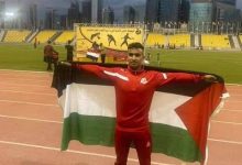 صورة استشهاد العّداء الفلسطيني الدولي علام عبد الله العمور قرب مركز مساعدت بخانيونس..