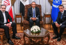 صورة إيران ووكالة الطاقة الذرية تتفقان على استئناف التعاون بوساطة مصرية..