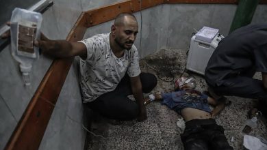 صورة عشرات الشهداء والجرحى في مختلف مناطق القطاع وحرق خيام النازحين بغزة