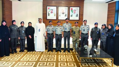 صورة تخريج الدفعة الأولى من المواهب النسائية في التفتيش والانضباط بشرطة أبوظبي