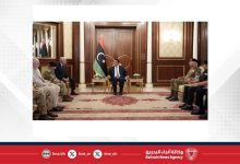 صورة رئيس المجلس الرئاسي الليبي يلتقي كبير مستشاري وزارة الدفاع البريطانية لشؤون الشرق الأوسط وشمال إفريقيا