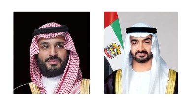 صورة رئيس الدولة يصل الرياض في زيارة أخوية وولي عهد السعودية في مقدمة مستقبليه