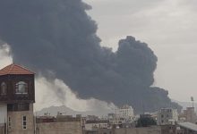 صورة الحوثيون يتكتمون على فلل الموت بصنعاء: استهداف اجتماع حوثي عالي السرية وأنباء عن مصرع 45 من النخب الأمنية العليا