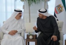 صورة محمد بن زايد وحاكم أم القيوين يبحثان شؤون الوطن والمواطن