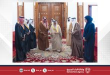صورة جلالة الملك المعظم يستقبل صاحب السمو الملكي الأمير فيصل بن سلمان بن عبد العزيز آل سعود المستشار الخاص لخادم الحرمين الشريفين