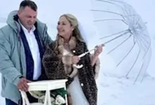 صورة زواح فوق السحاب.. قصة أول حفل زفاف على أعلى جبل بأوروبا