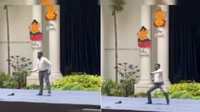 صورة فيديو حصد ملايين المشاهدات.. رقصة أستاذ جامعي تغزو الإنترنت