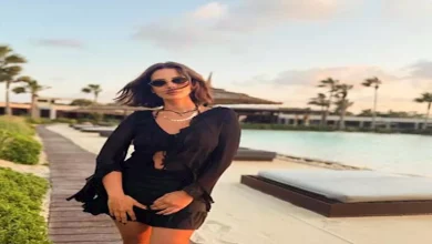 صورة بـ كروب توب ونظارة شمس.. إيمان العاصي تتألق في أحدث ظهور