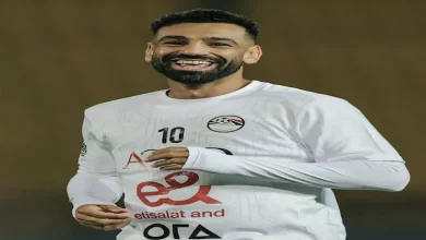 صورة محمد صلاح يفاجئ عروسين بفندق الإقامة والعريس يوجه طلبًا (فيديو)