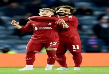 صورة ستغادر بطلا.. محمد صلاح يودع هارفي إليوت برسالة مؤثرة
