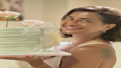 صورة منة فضالي تنشر صورا من احتفالها بعيد ميلادها الـ 42..وهذا ما قالته