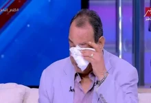 صورة بسبب وفاة نجله.. صلاح الشرنوبي يبكي: “حاولنا إنقاذه والفيروس كان متمكن