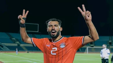 صورة احتفل بالفوز مع نجله.. من هو خالد صبحي مدافع منتخب مصر؟