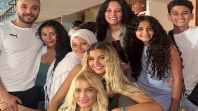 صورة 7 صور لزوجة حسام حسن وابنته من مباراة مصر وإثيوبيا
