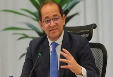 صورة وزير المالية: كريم كوجاك شقيقي الأكبر وندين له في تغيير اسم العائلة