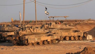 صورة | وزير الخارجية البريطاني يؤكد ضرورة وقف فوري لعمليات الاحتلال العسكرية في مدينة غزة