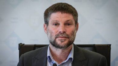 صورة | إعلام عبري: سموتريتش سيكشف تفاصيل “خطة فرض السيادة والضم” بالضفة الغربية