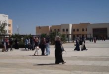 صورة | أكاديميون: سوق العمل مشبَع وتخصصات راكدة… ومصير الأبحاث في أدراج الجامعات