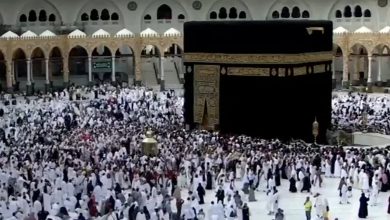 صورة جهود مستمرة لتنظيم الحشود ونظافة الحرم في خدمة ضيوف الرحمن