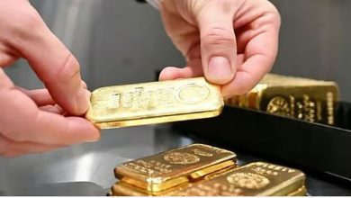 صورة الذهب يحطم رقما قياسيا جديدا.. والأونصة تتجاوز 3500 دولار