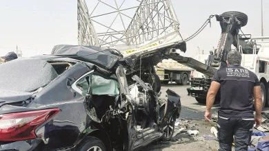 صورة شرطة دبي تحذر من مخاطر عدم ترك مسافة الأمان بين المركبات
